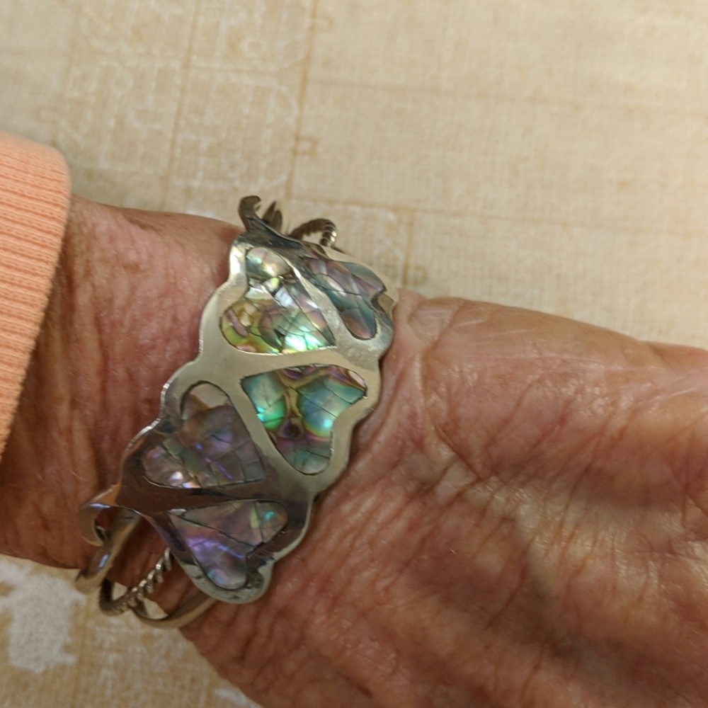 Sterling silver bracelet.  Need to polish occasion